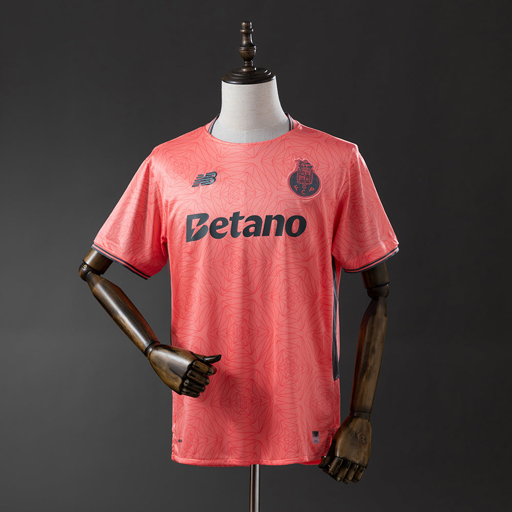 25/26 Porto Away