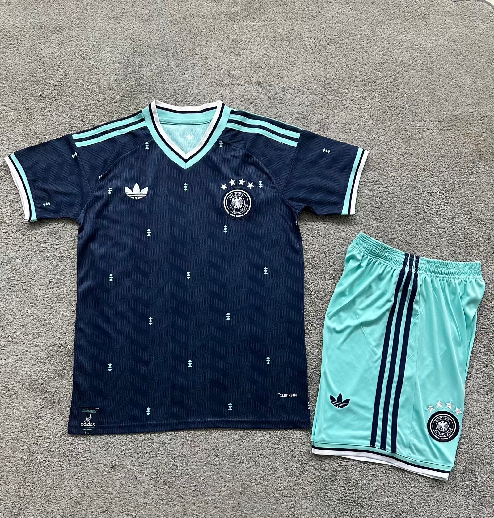 Ensemble Maillot Allemagne 2026/27 Extérieur