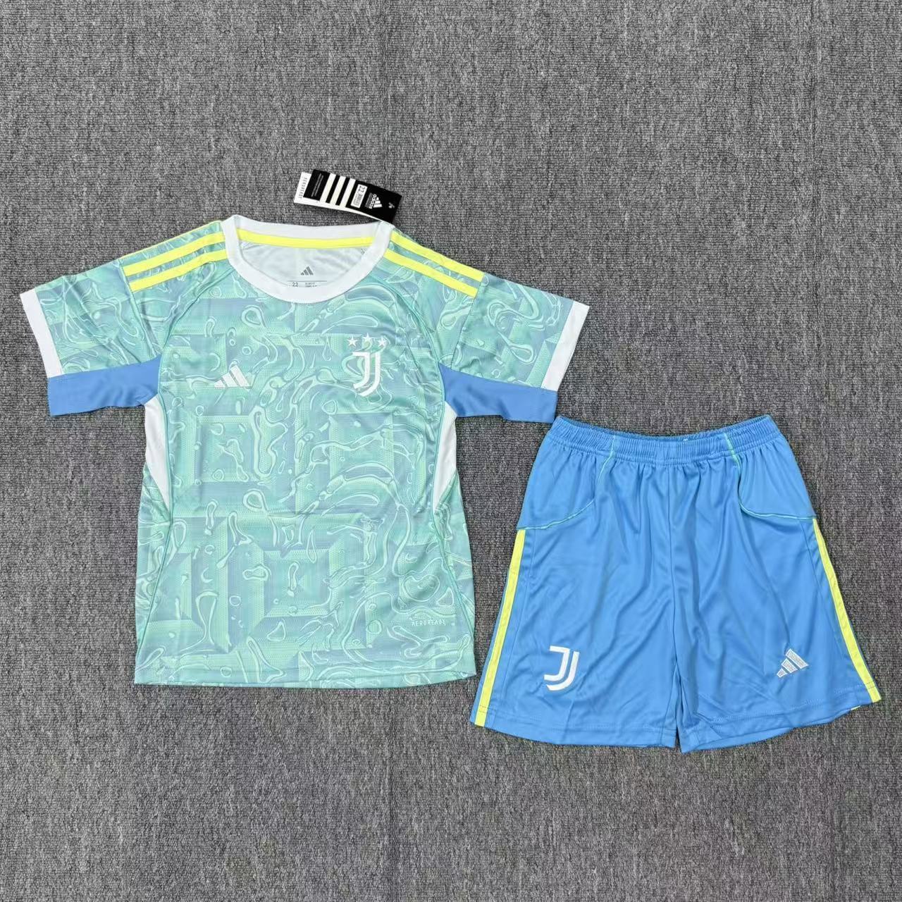Ensemble Maillot Juventus Extérieur  2025/26
