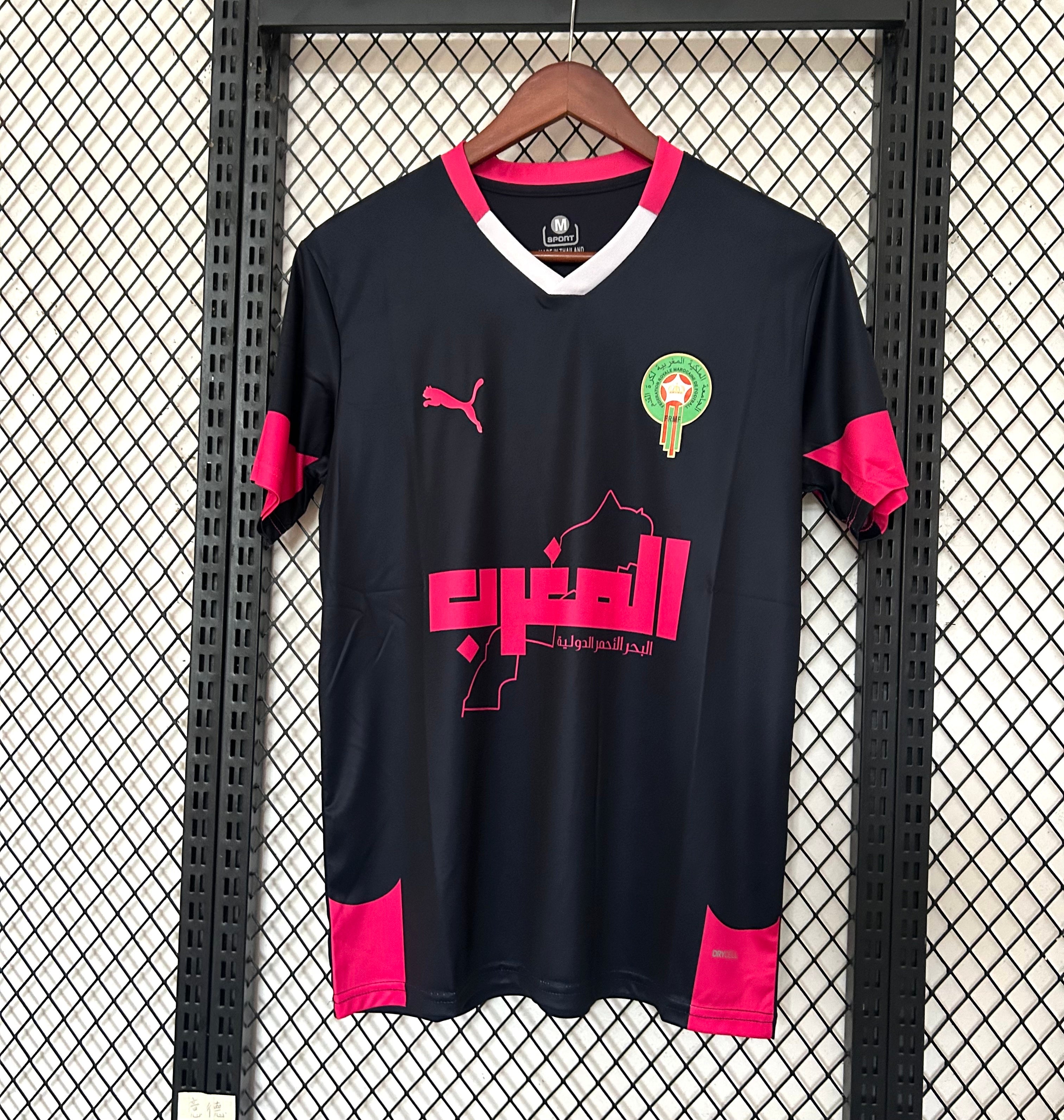 25-26 Black on Moroccan training suit