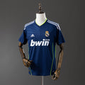 Real Madrid 10/11 Away Retro