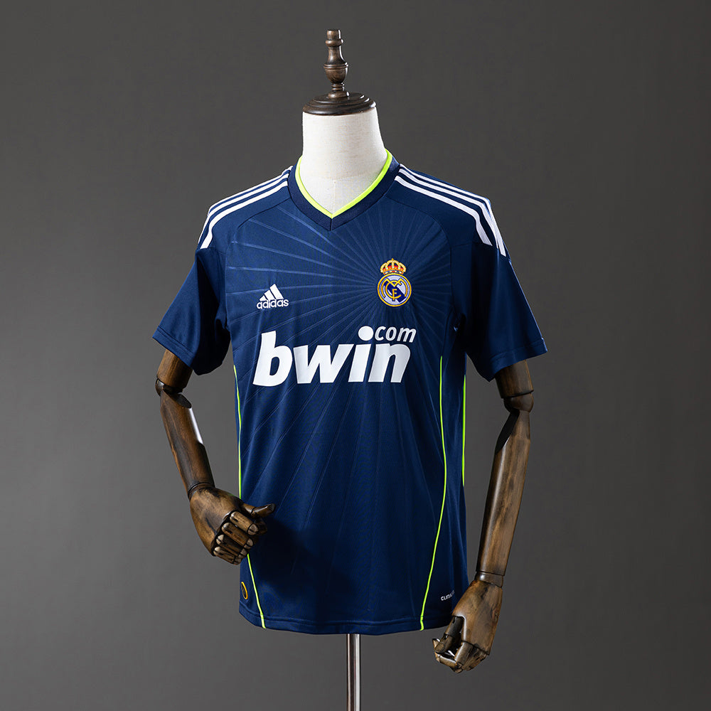 Real Madrid 10/11 Away Retro