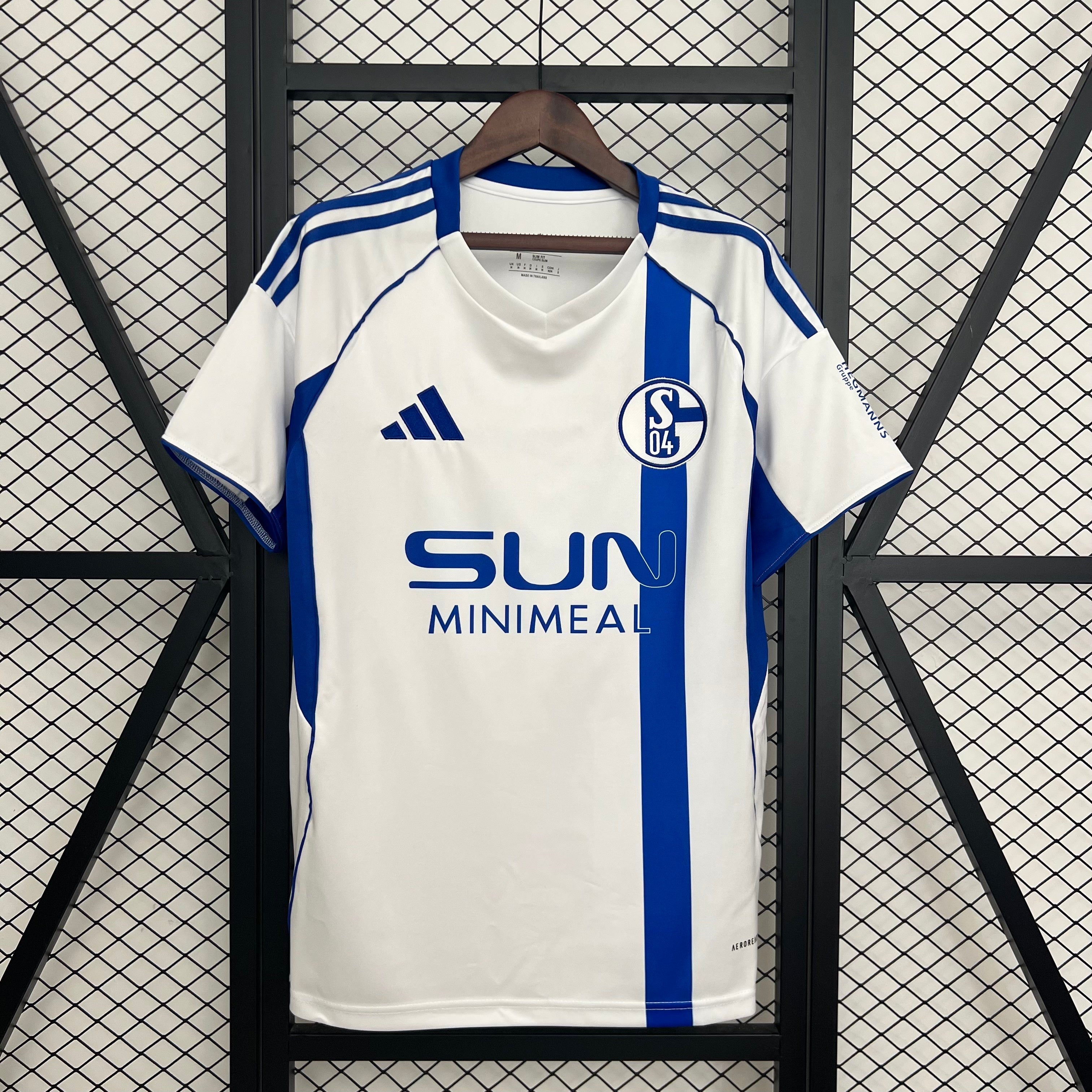 25/26 Schalke 04 away