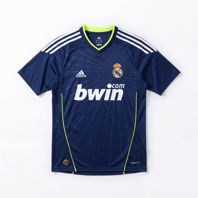 Real Madrid 10/11 Away Retro
