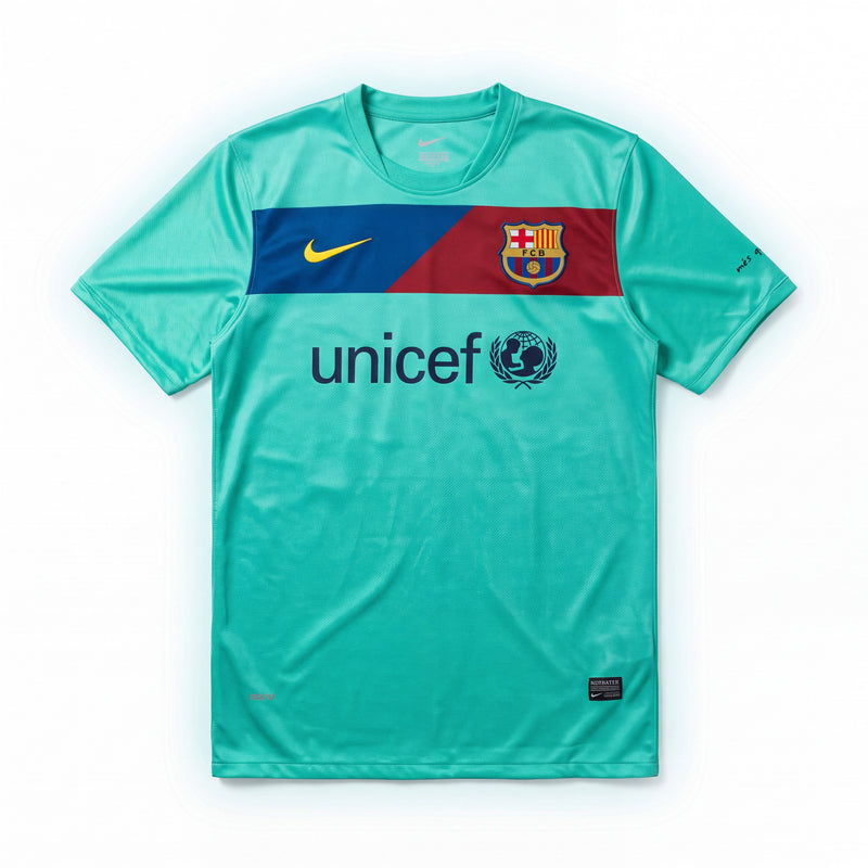 Retro Barcelona 10/11 away