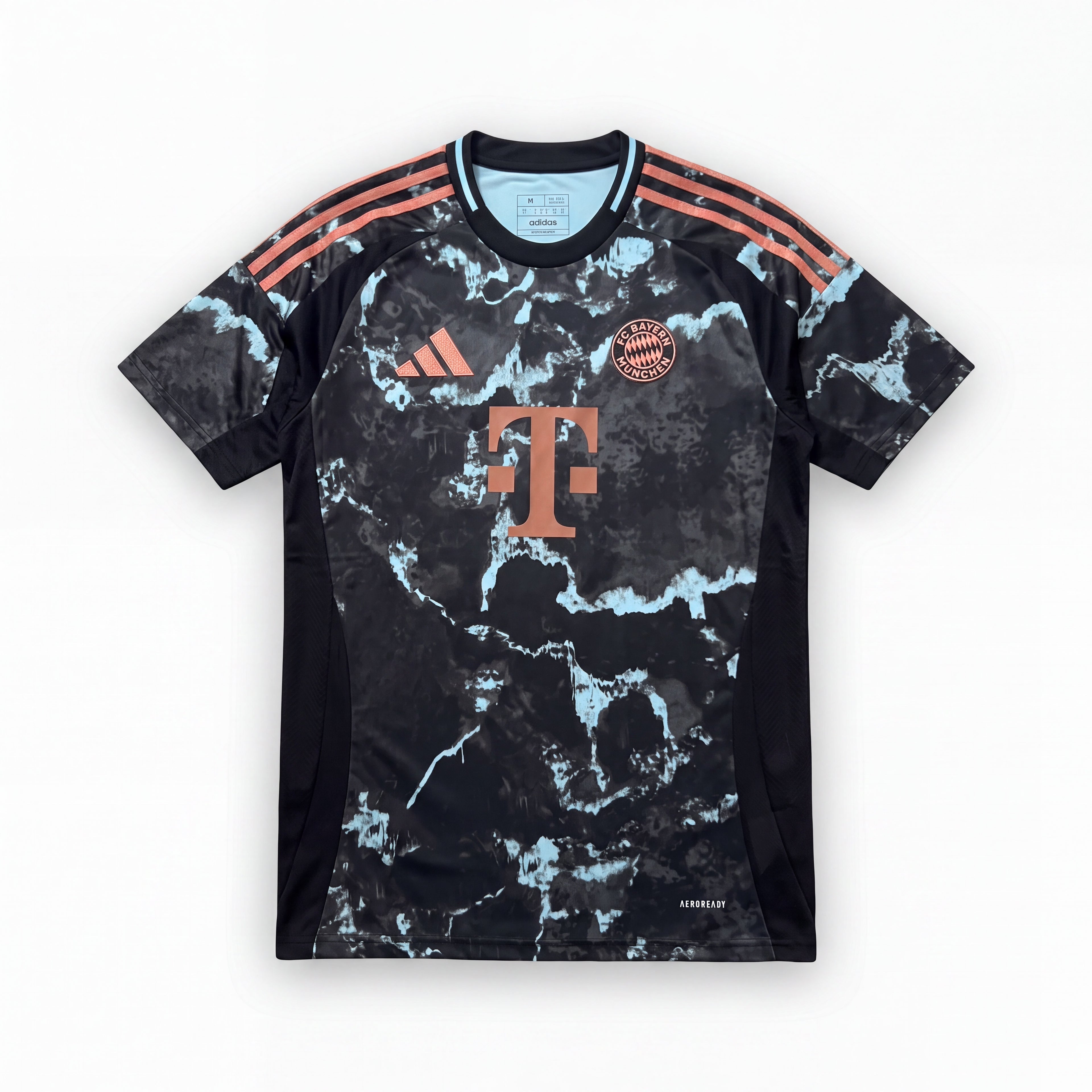 24/25 Bayern Munich Away